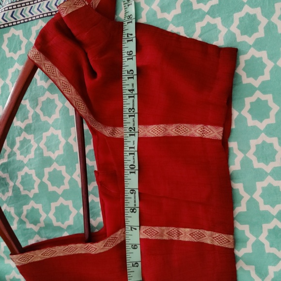 Pure Georgette Saree - Picture 7 of 8